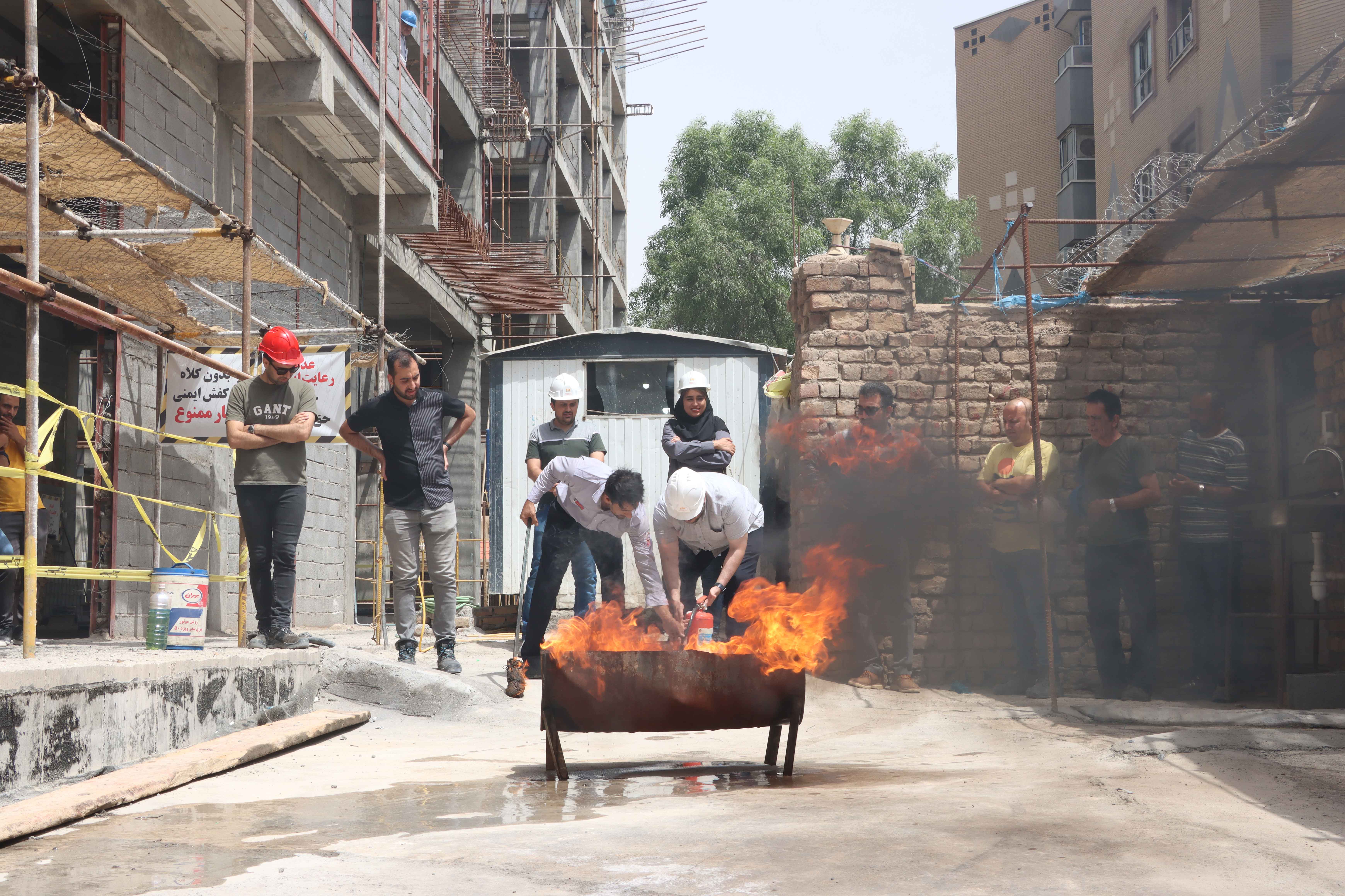 برگزاری مانور آتش نشانی